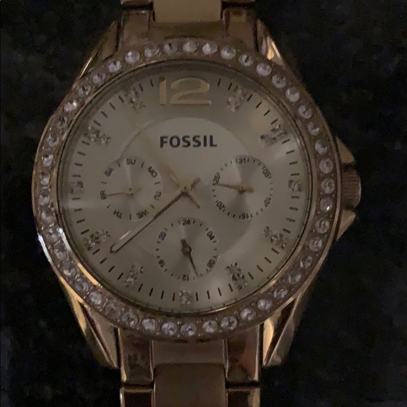 Gold Fossil Watch - With Diamonds - Picture 2 of 4